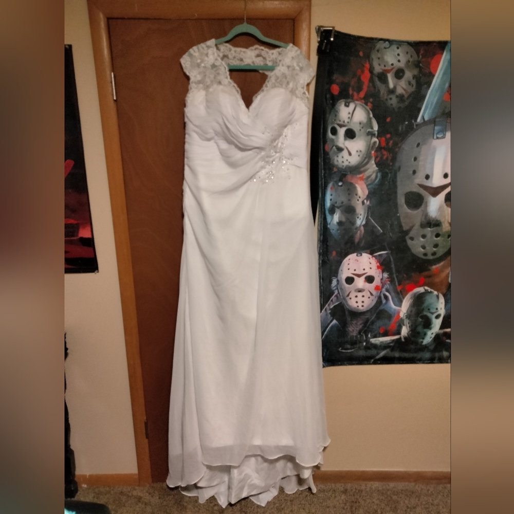 Norman's Bridal Wedding Dress